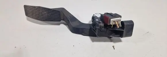 Opel Zafira B Accelerator throttle pedal 9202341