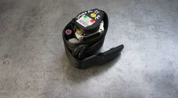 Skoda Superb B6 (3T) Front seatbelt 3T2857702B