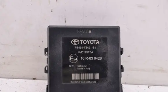 Toyota Avensis T270 Parking PDC control unit/module PZ464T3421B1