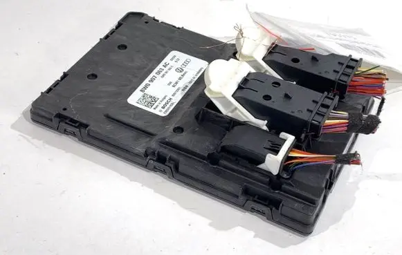 Audi A4 S4 B9 Other control units/modules 8W0907063AC