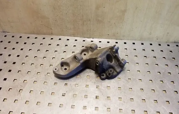 Generator/alternator bracket