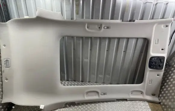 KIA Sorento Headlining 