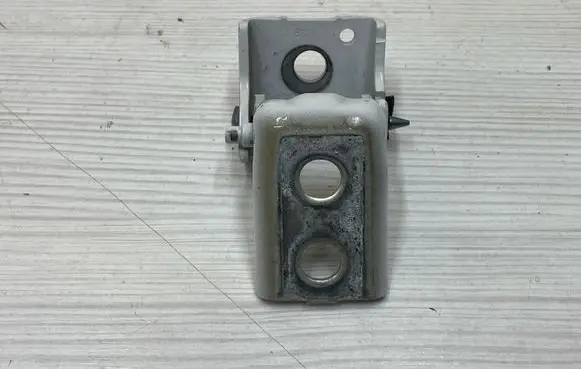 Peugeot 2008 II Rear door upper hinge 