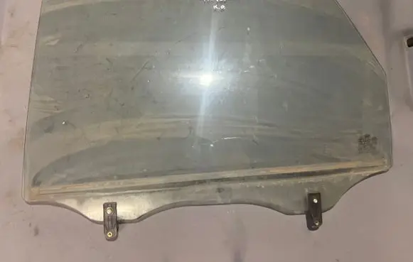 Hyundai Tucson JM Rear door window glass