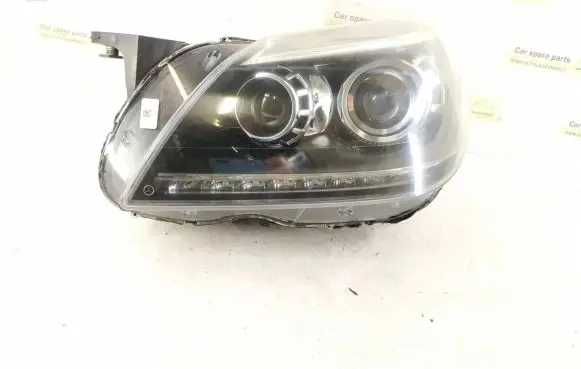 Mercedes-Benz SLK R172 Headlight/headlamp 1728203361 A1728203361