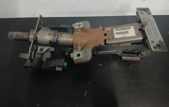 Volvo S60 Steering wheel axle P30742990