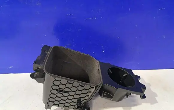 Polestar 2 Cup holder 32226076