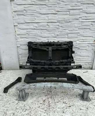 Renault Trafic III (X82) Front piece kit 