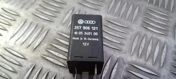 Volkswagen PASSAT B3 Other relay 357906121 117