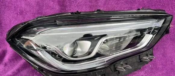 Mercedes-Benz GLA H247 Headlight/headlamp 22811502RX