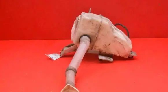 Citroen C-Crosser Windshield washer fluid reservoir/tank