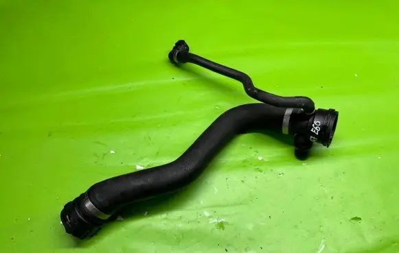 BMW 5 E60 E61 Engine coolant pipe/hose 7799747