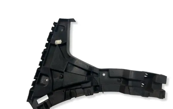 Audi Q3 8U Rear bumper mounting bracket 8U0807453A