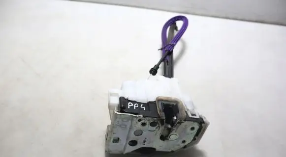 Fiat Tipo Front door lock