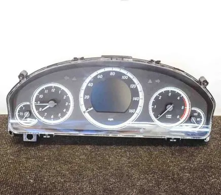 Mercedes-Benz E W212 Speedometer (instrument cluster) A2049024202 A2129001210