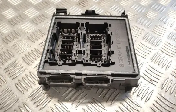 Ford Fiesta Fuse module H1BT14D068AG 9690797865