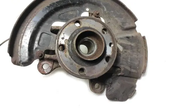 Volvo V60 Front wheel hub