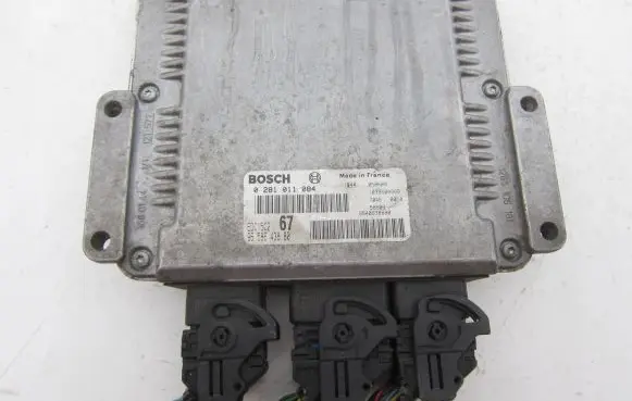Citroen Xsara Engine control unit/module 0281011084 9658643880