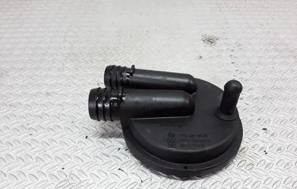 Volkswagen Phaeton Breather/breather pipe/hose 07Z129102B