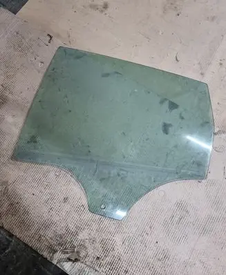 Ford C-MAX II Rear door window glass AM51R25713A