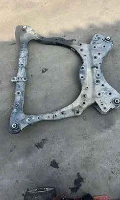Lexus ES VII XZ10 Front subframe 