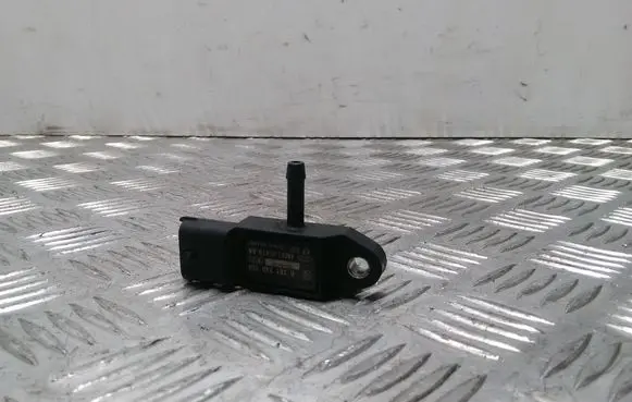 Ford Focus Air pressure sensor 0261230120 4M519F479AA