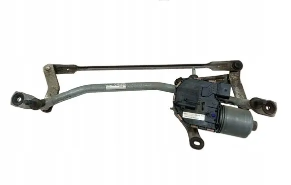 Volvo V40 Front wiper linkage and motor 31378574