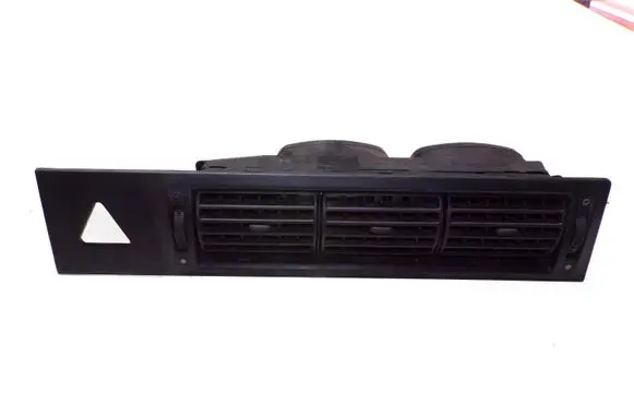 Volkswagen Multivan T4 Dash center air vent grill 7D0819709 7D1819703B