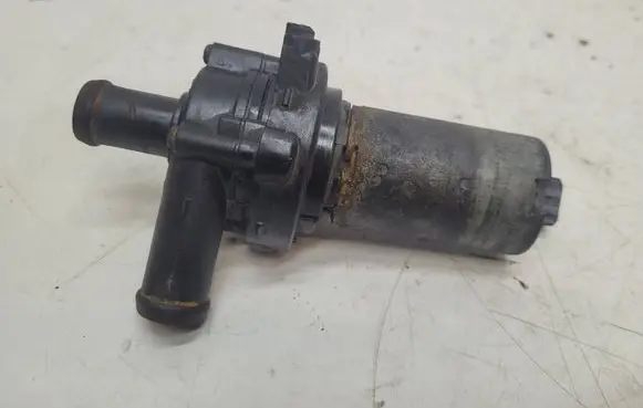 Mercedes-Benz Vito Viano W638 Electric auxiliary coolant/water pump 021959209