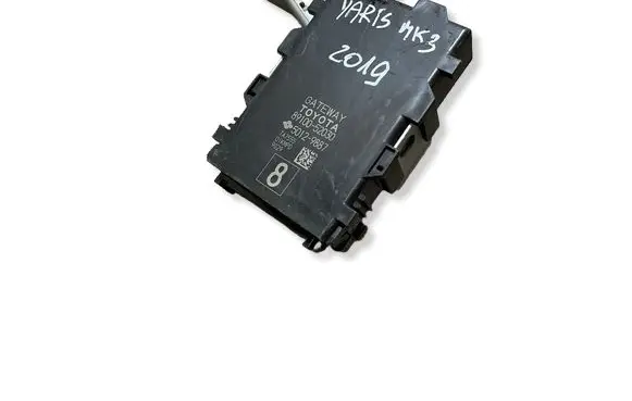 Toyota Yaris Gateway control module 8910052030 TA7555 50129887
