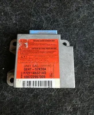 Mazda 626 Airbag control unit/module GE4T57K30A