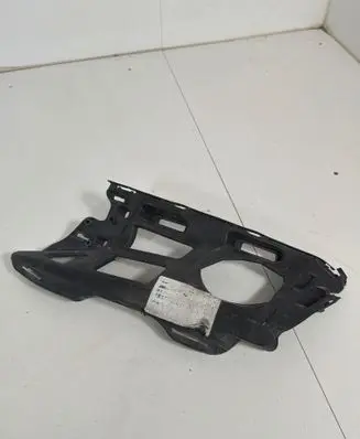 Skoda Enyaq iV Front bumper mounting bracket 5LA807055