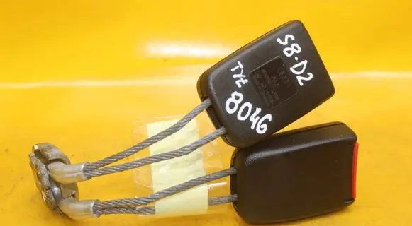 Audi A8 S8 D2 4D Rear seatbelt buckle 4D0857739G