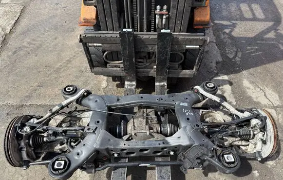 Mercedes-Benz GLE W167 Rear axle beam with reductor 