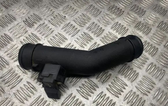 Volkswagen Sharan Intercooler hose/pipe 7M3145957C 068906051B 0281002399