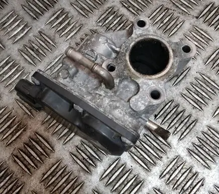 Mazda CX-5 EGR valve SH0120300