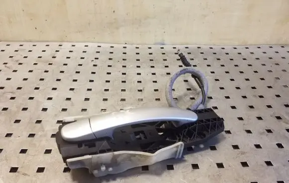 Seat Toledo IV (NH) Front door exterior handle 5N0839885H 5E0837349
