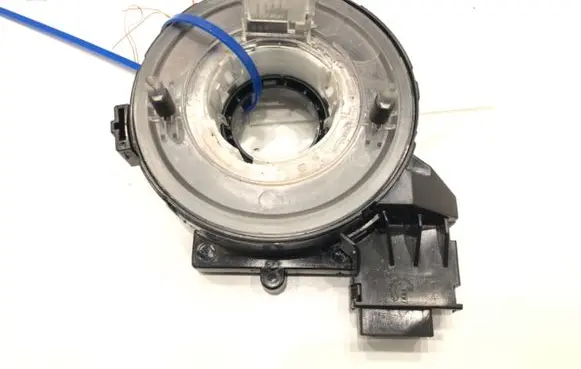 Skoda Octavia Mk2 (1Z) Airbag squib ring wiring 96SKV510