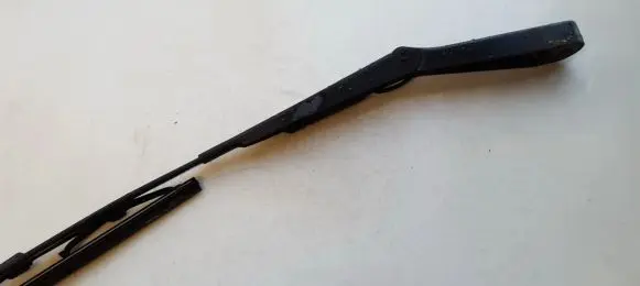 Opel Astra G Front wiper blade arm 90559554