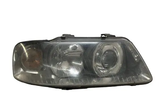 Audi A4 S4 B6 8E 8H Headlight/headlamp 8L0941004AF RE15389600 RE15389601