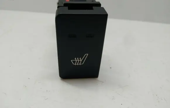 Hyundai Santa Fe Seat heating switch