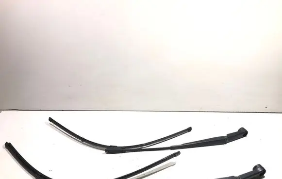 Citroen C4 I Picasso Windshield/front glass wiper blade 9686640280 9686640480