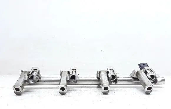 Volvo S60 Fuel main line pipe BM5G9H487CA