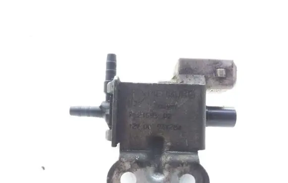 Volvo S40, V40 Turbo solenoid valve 72159302 93T284