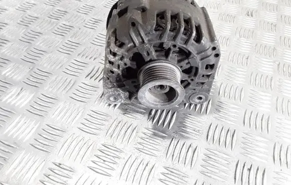 Renault Scenic II - Grand scenic II Generator/alternator 8200290217 303036131
