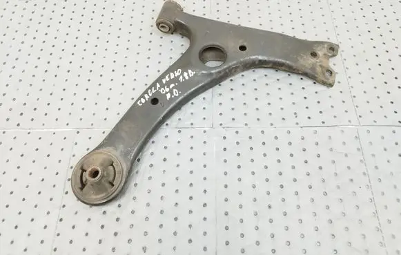 Toyota Corolla Verso AR10 Front lower control arm/wishbone