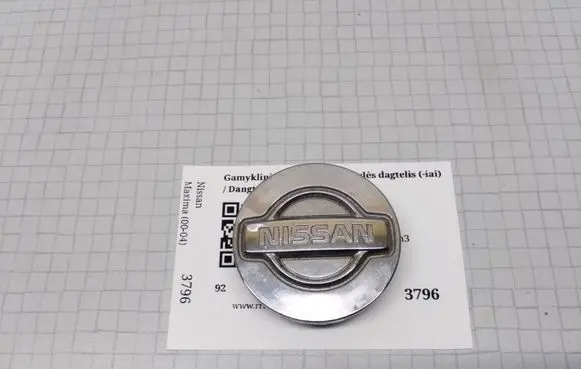 Nissan Maxima Original wheel cap 403435P210