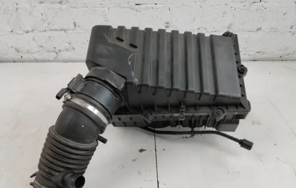 Volkswagen Tiguan Air filter 3Q0129620 3Q0183 C38002