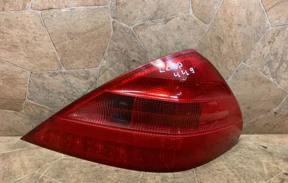 Mercedes-Benz SL R230 Rear/tail lights A2308200264