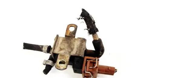 Ford Galaxy Turbo solenoid valve 028906283F 72189500